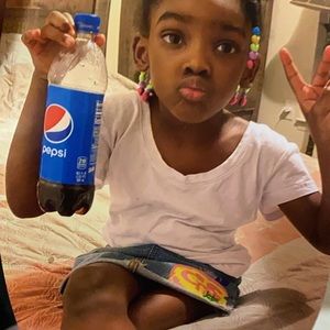 Meet your Posher, Kim e.